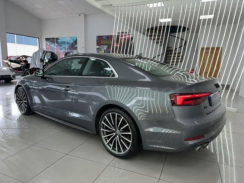 Usado Audi A5 Ambiente 190 CV (139 kW) 2020 Gris / plata Coupe