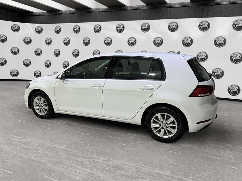 Usado VW Golf VII Sportline 116 CV (85 kW) 2019 Blanco Utilitario