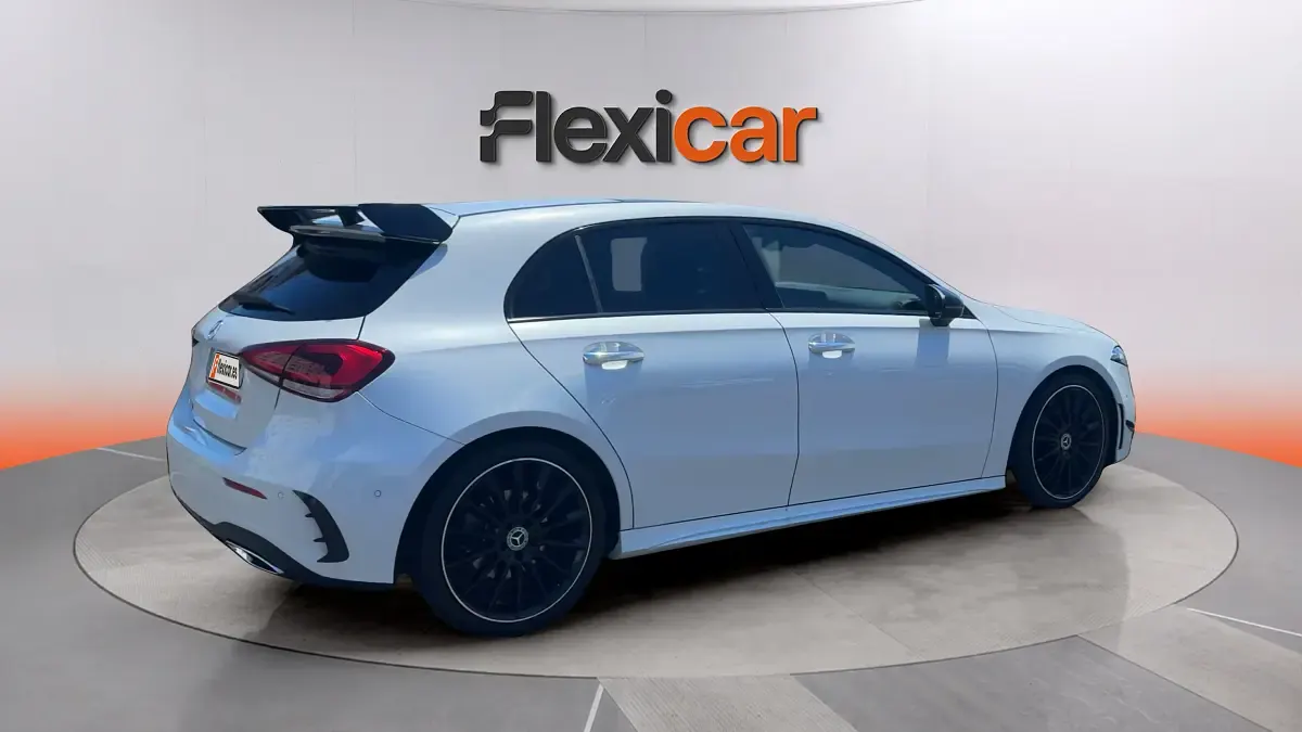Usado Mercedes A200 163 CV (119 kW) 2022 Blanco Berlina
