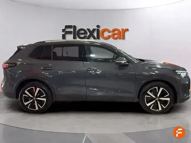 Usado VW Tiguan 150 CV (110 kW) 2024 Gris SUV