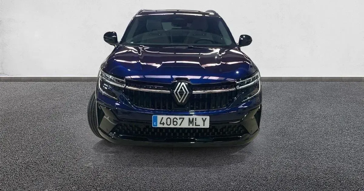 Begagnad Renault Espace Iconic 200 HK (147 kW) 2023
