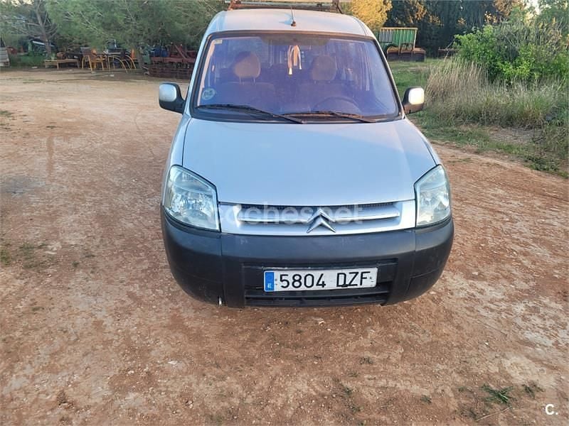 Usado Citroën Berlingo 110 CV (80 kW) 2009 Gris / plata Monovolumen