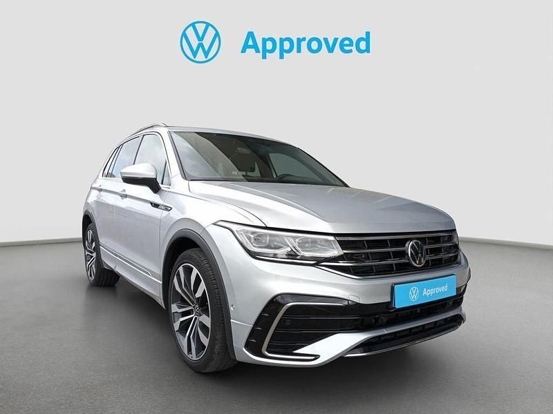 Gris Usado 2021 VW Tiguan R-line SUV | 33.900 € (Caro) - Imagen 1/4
