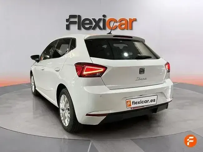 Usado Seat Ibiza XCELLENCE 115 CV (84 kW) 2024 Blanco Utilitario