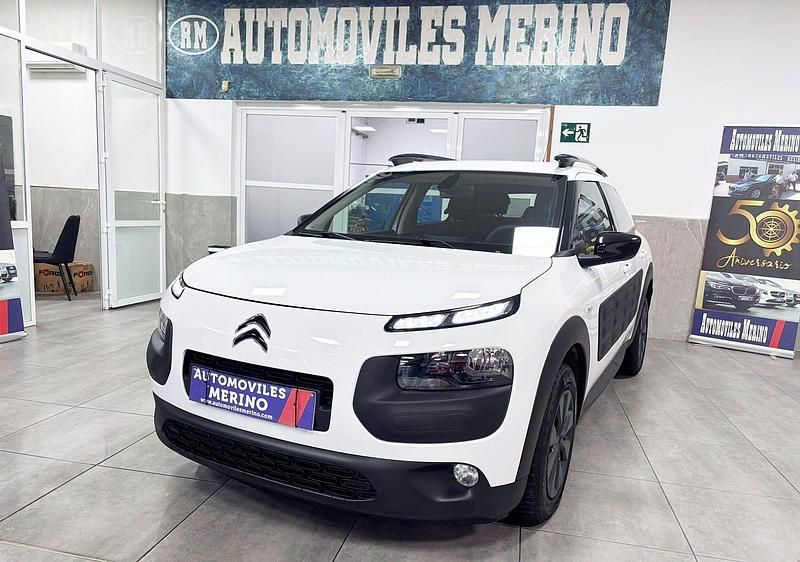 Usado Citroën C4 Cactus Feel 99 CV (72 kW) 2017 Blanco Utilitario