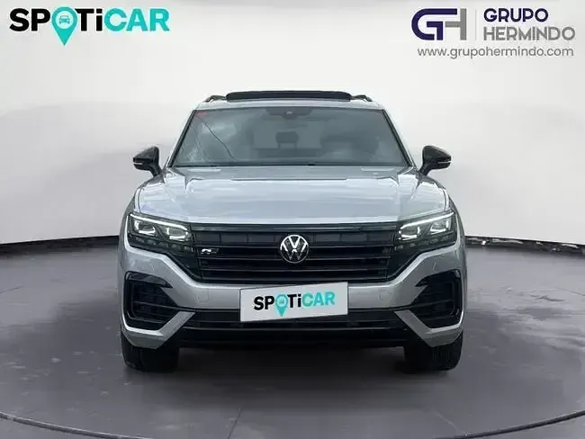 Usado VW Touareg R-line 231 CV (169 kW) 2021 Gris SUV