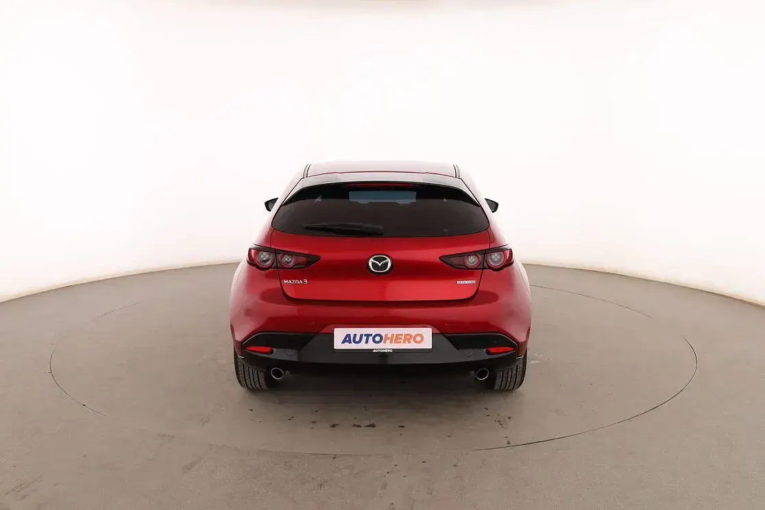 Usado Mazda 3 122 CV (89 kW) 2019 Rojo Berlina