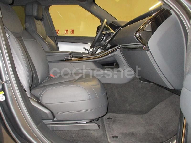 Usado Land Rover Range Rover Sport SE 460 CV (338 kW) 2025 Gris / plata SUV