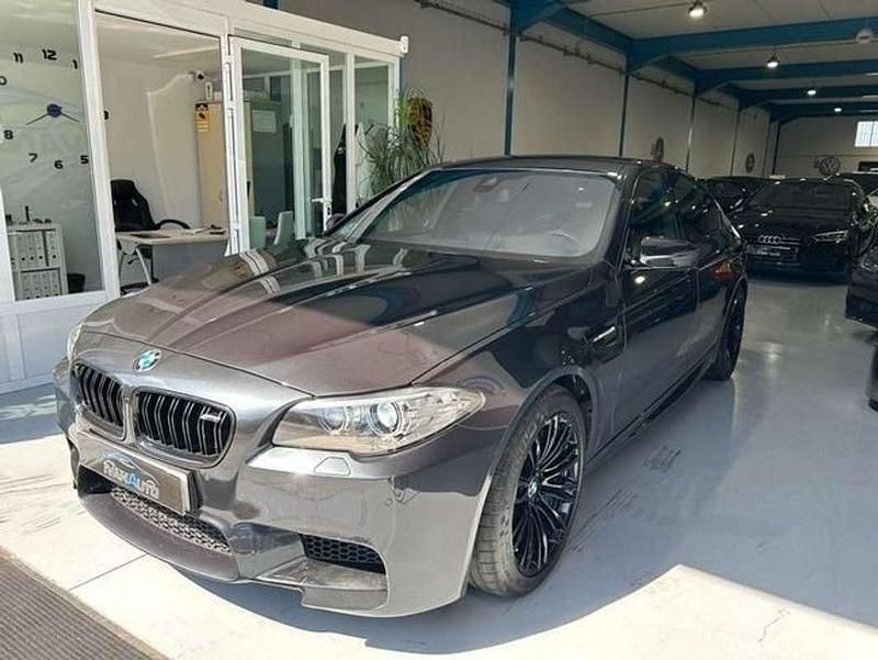 Usado BMW M5 Comfort Edition 560 CV (411 kW) 2016 Negro Berlina