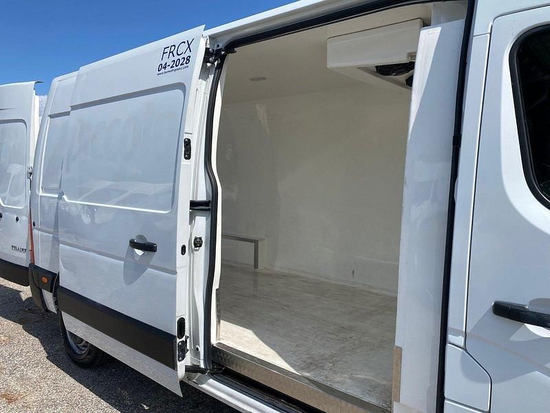 Usado Renault Master 150 CV (110 kW) 2021 Blanco Monovolumen