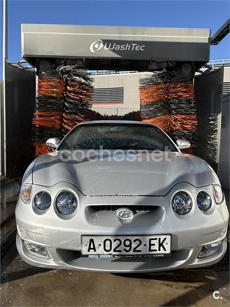 Usado Hyundai Coupé 114 CV (83 kW) 2000 Gris / plata Coupe