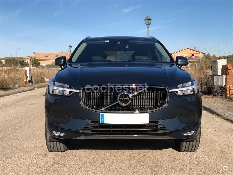 Usado Volvo XC60 Momentum 190 CV (139 kW) 2018 Azul SUV