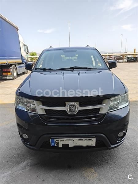 Negro Usado 2013 Fiat Freemont Lounge SUV | 11.000 € (Precio justo) - Imagen 1/4