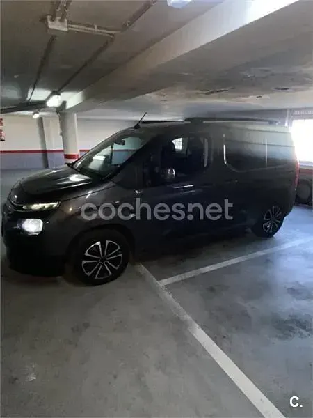 Usado Citroën Berlingo Shine 130 CV (95 kW) 2018 Negro Monovolumen