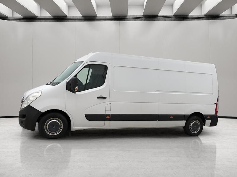 Usado Opel Movano 130 CV (95 kW) 2017 Blanco Berlina