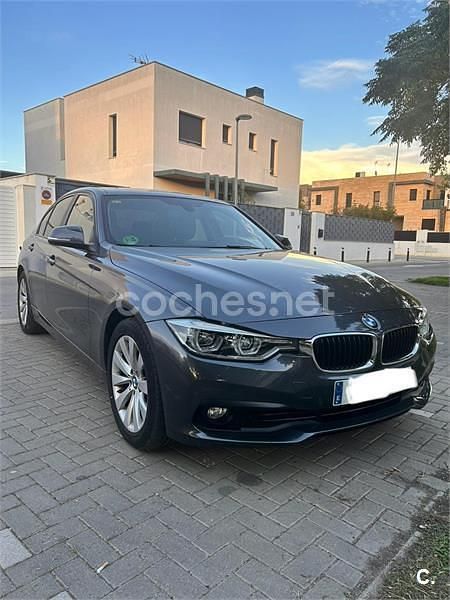 Gris / plata Usado 2016 BMW 318 Berlina | 16.900 € (Precio justo) - Imagen 1/4