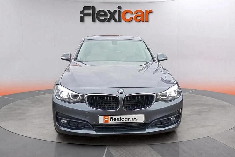Usado BMW 318 143 CV (105 kW) 2018 Gris Berlina