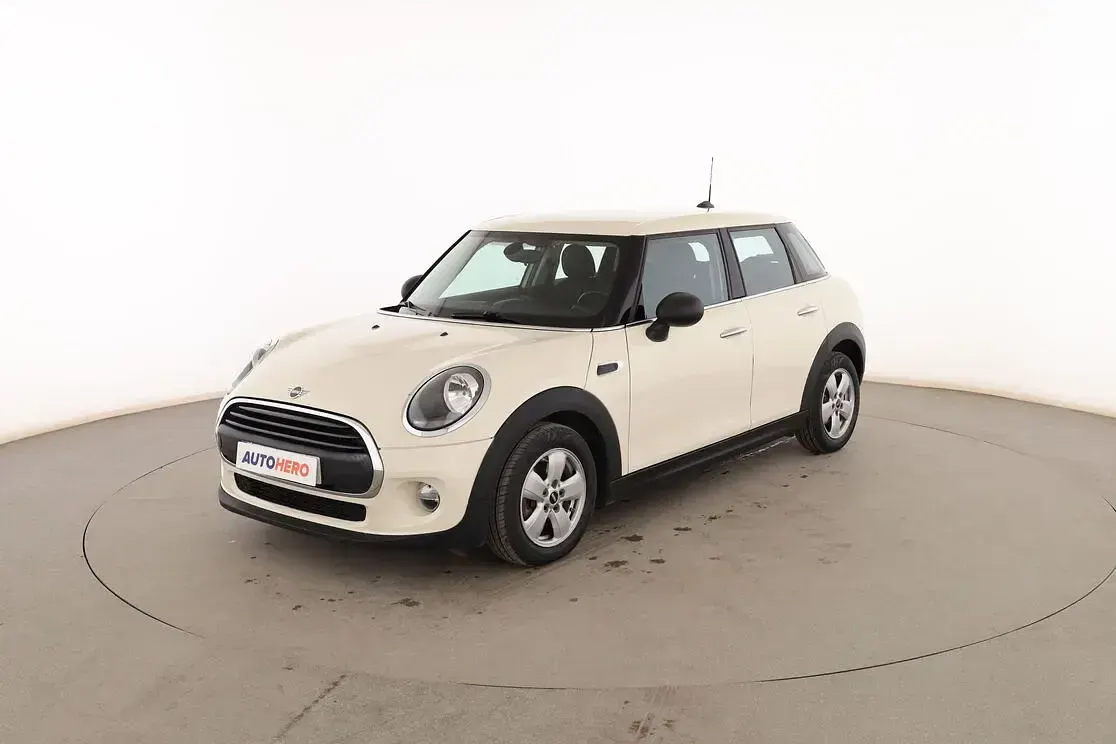Usado Mini ONE 102 CV (75 kW) 2018 Utilitario