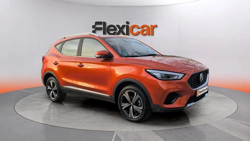 Usado MG ZS Comfort 116 CV (85 kW) 2025 Naranja SUV