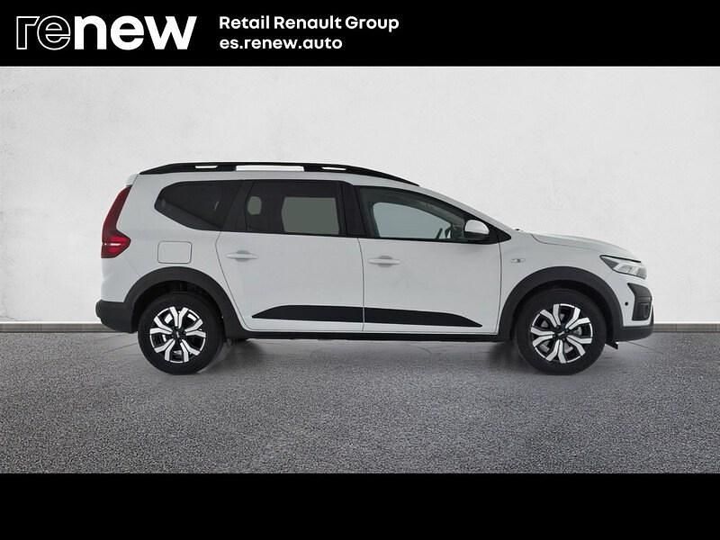 Usado Dacia Jogger Expression 110 CV (80 kW) 2023 Blanco Monovolumen