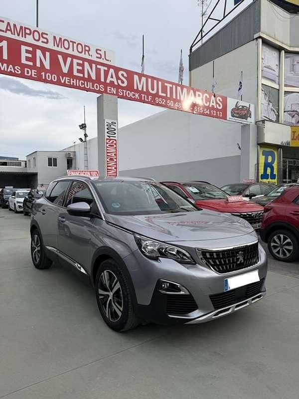 Usado Peugeot 3008 Allure 131 CV (96 kW) 2020 Plateado SUV