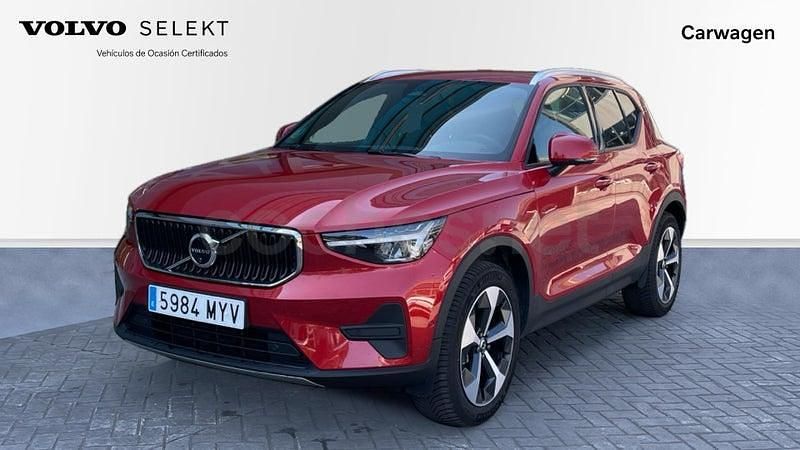 Usado Volvo XC40 Core 163 CV (119 kW) 2025 Rojo SUV