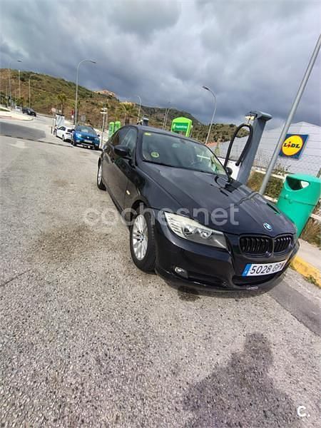 Käytetty BMW 320 177 HP (130 kW) 2009 Musta Sedan
