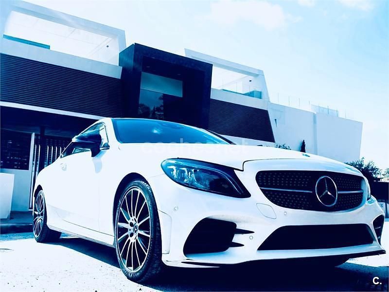 Usado Mercedes C220 194 CV (142 kW) 2021 Blanco Coupe