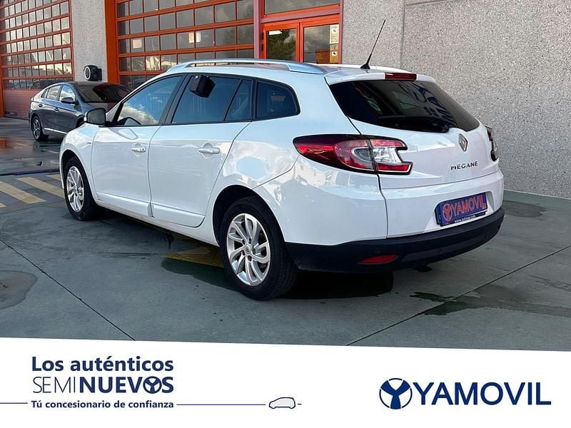 Usado Renault Mégane III LIMITED 115 CV (84 kW) 2016 Blanco Familiar