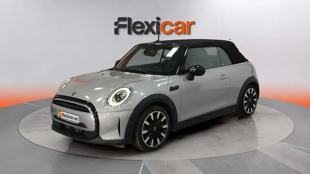 Usado Mini Cooper Cabriolet 136 CV (100 kW) 2023 Negro Descapotable