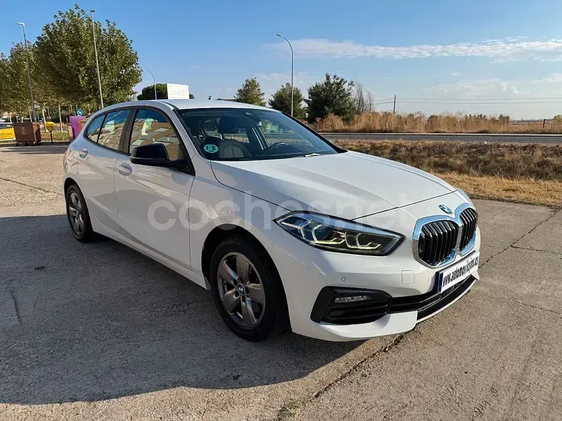 Usado BMW 116 116 CV (85 kW) 2022 Blanco Utilitario