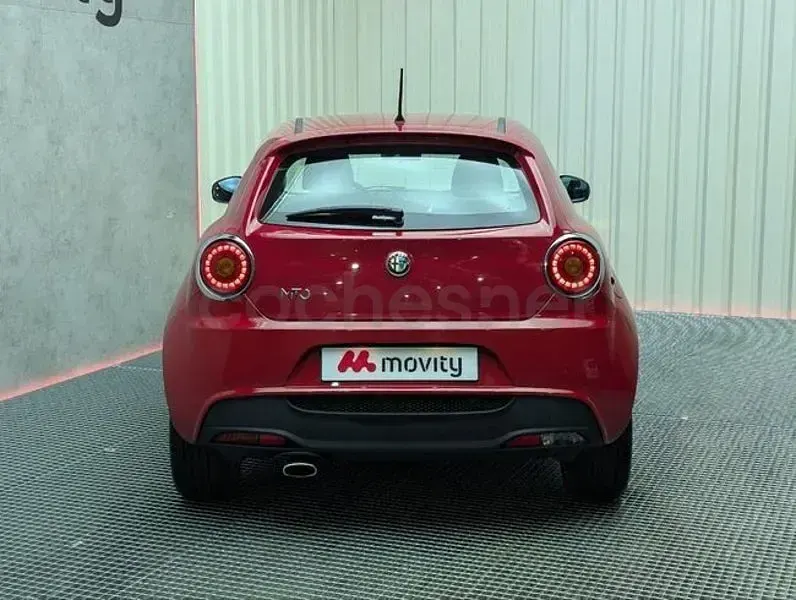 Usado Alfa Romeo MiTo Distinctive 120 CV (88 kW) 2010 Rojo Utilitario