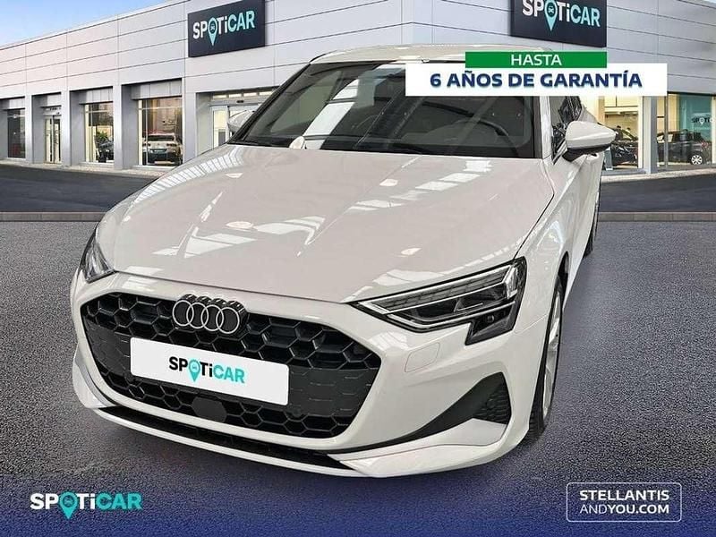Usado Audi A3 Sportback Advanced Plus 116 CV (85 kW) 2024 Blanco Utilitario