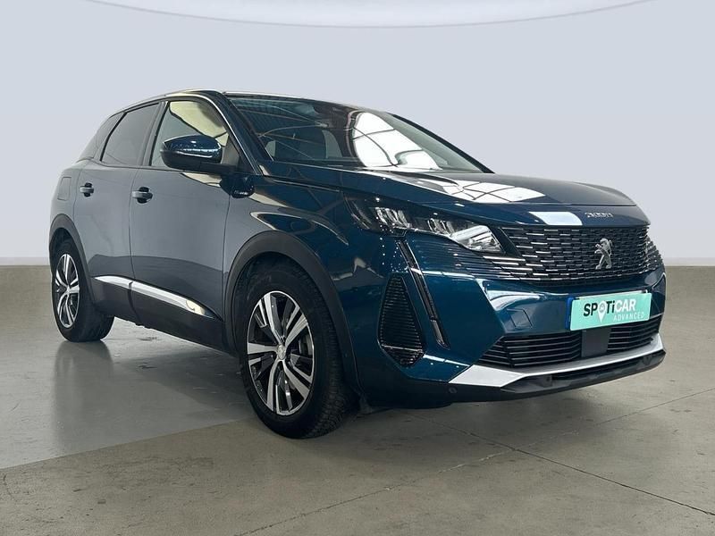 Usado Peugeot 3008 Allure 224 CV (164 kW) 2021 Azul SUV