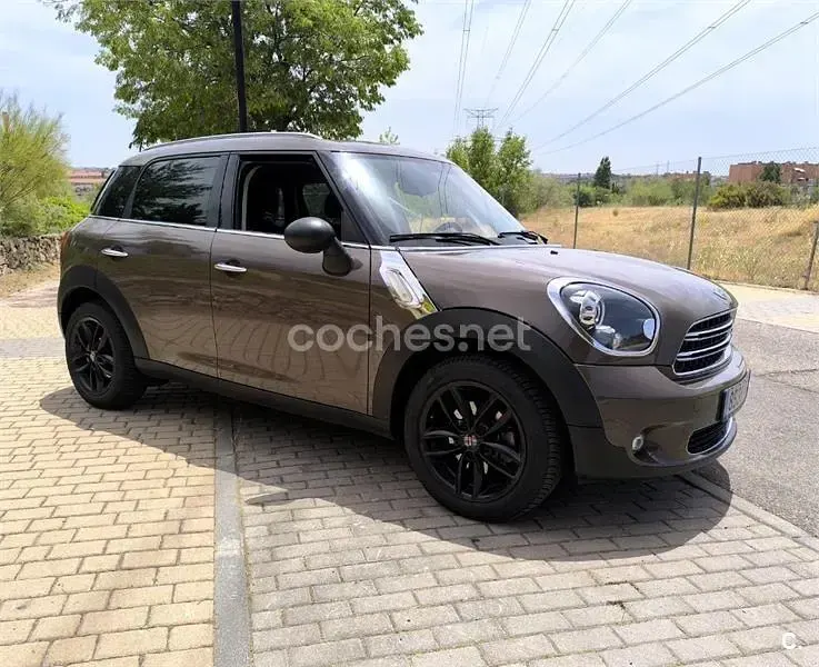 Usado Mini One Countryman 98 CV (72 kW) 2014 Marrón SUV