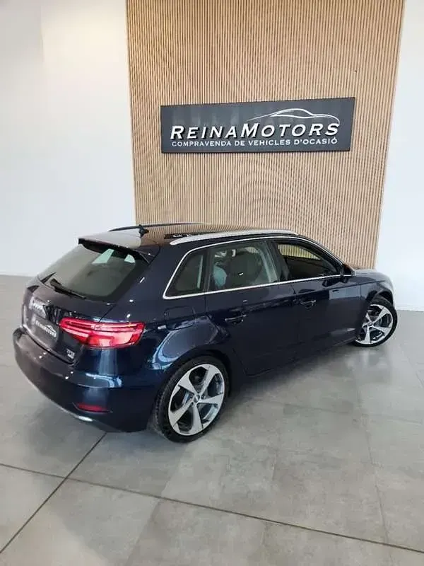 Usado Audi A3 Sportback Advanced 150 CV (110 kW) 2016 Azul Utilitario
