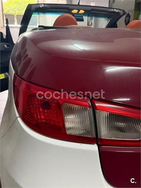 Usado Mitsubishi Colt Instyle 109 CV (80 kW) 2007 Blanco Descapotable
