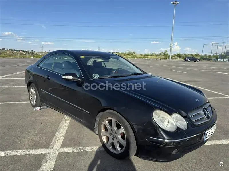 Usado Mercedes CLK240 Elegance 170 CV (125 kW) 2005 Negro Coupe