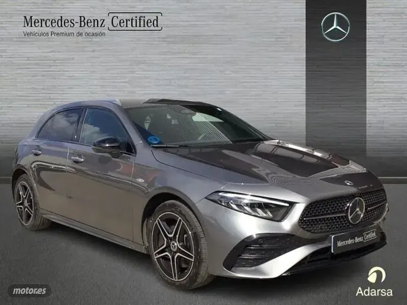 Usado Mercedes A250 218 CV (160 kW) 2025 Gris Berlina