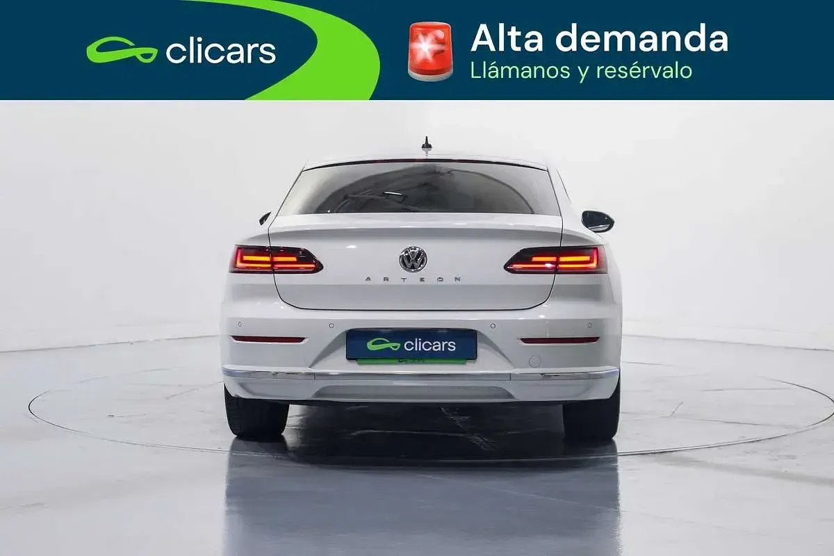 Usado VW Arteon Elegance 150 CV (110 kW) 2018 Blanco Utilitario