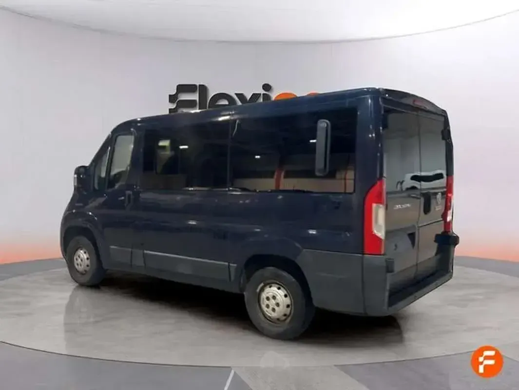 Usado Fiat Ducato 150 CV (110 kW) 2018 Azul Van