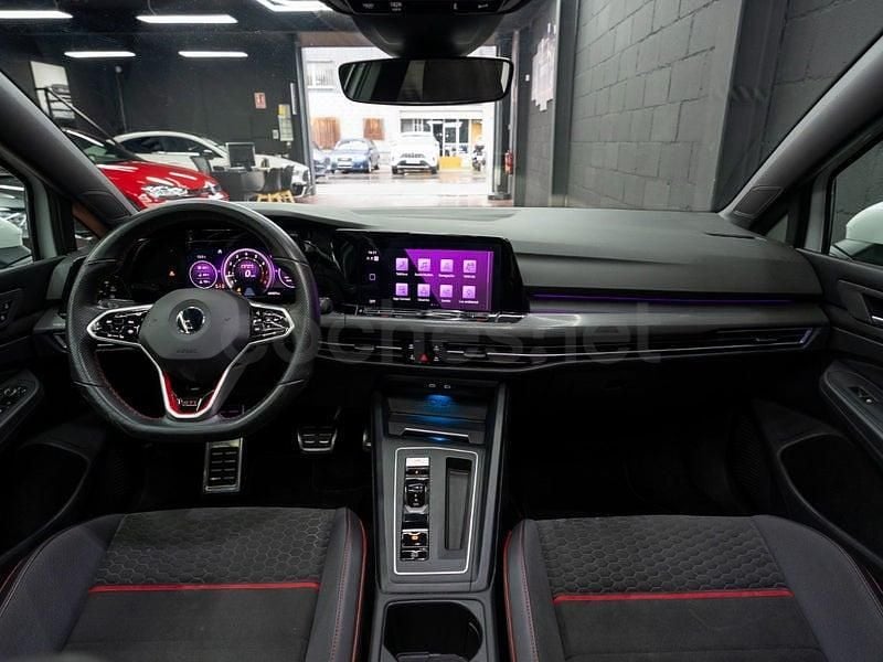 Usado VW Golf VIII GTI 301 CV (221 kW) 2022 Blanco Utilitario