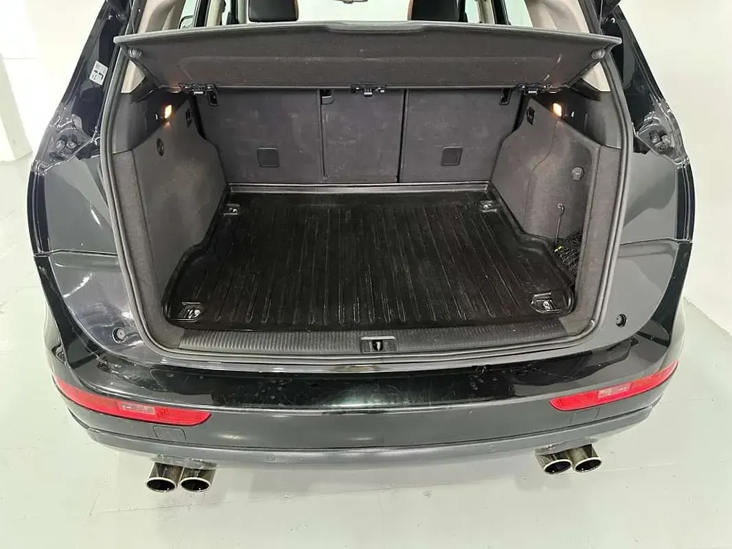 Usado Audi Q5 271 CV (199 kW) 2011 Negro SUV