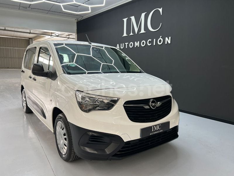 Blanco Usado 2019 Opel Combo Life Expression Monovolumen | 13.990 € (Precio justo) - Imagen 1/4