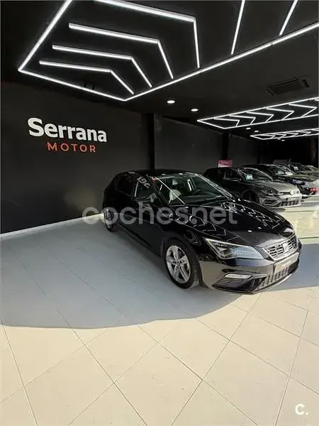 Usado Seat Leon FR 150 CV (110 kW) 2017 Negro Berlina