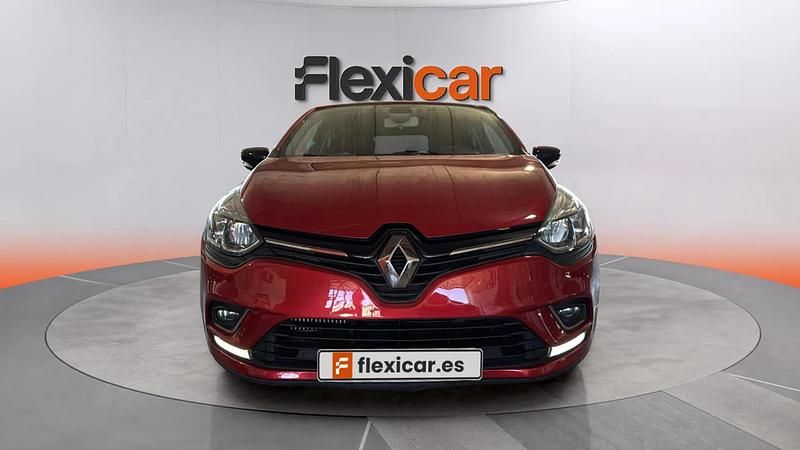 Usado Renault Clio IV Zen 90 CV (66 kW) 2018 Rojo Berlina