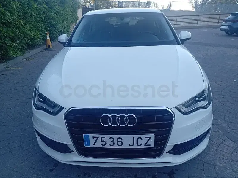 Usado Audi A3 S-Line 150 CV (110 kW) 2016 Blanco Berlina