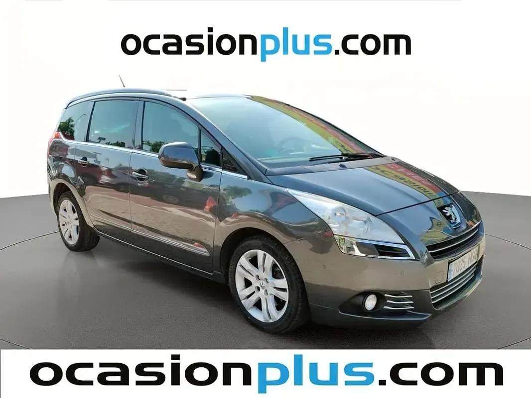 Usado Peugeot 5008 Sport 156 CV (114 kW) 2011 Gris Monovolumen
