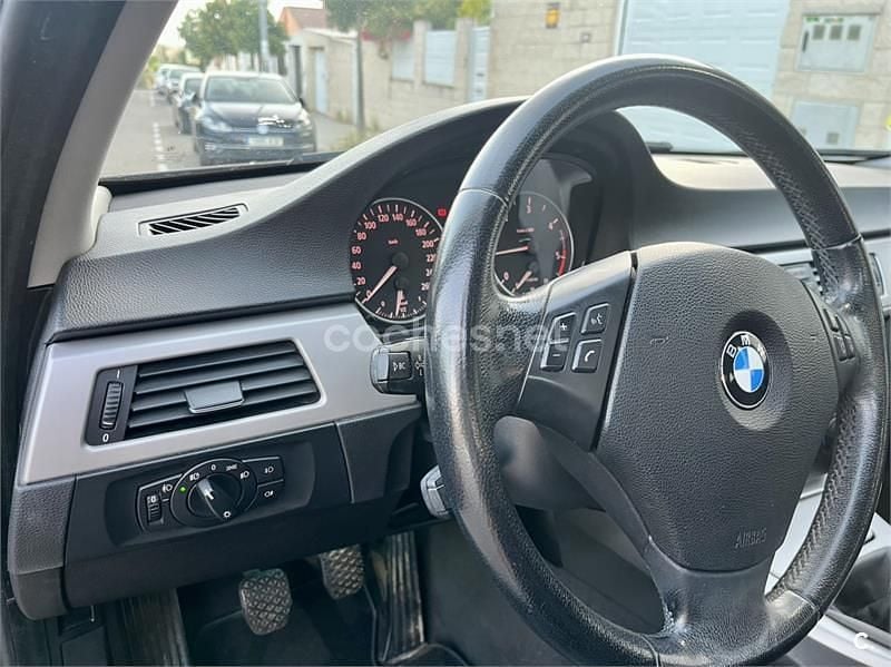 Usado BMW 320 163 CV (119 kW) 2007 Azul Berlina