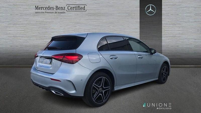 Usado Mercedes A250 218 CV (160 kW) 2024 Gris Berlina